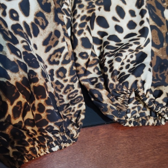 Oh Polly Leopard Print Dress  Open Shoulder Size 2 - Picture 12 of 14
